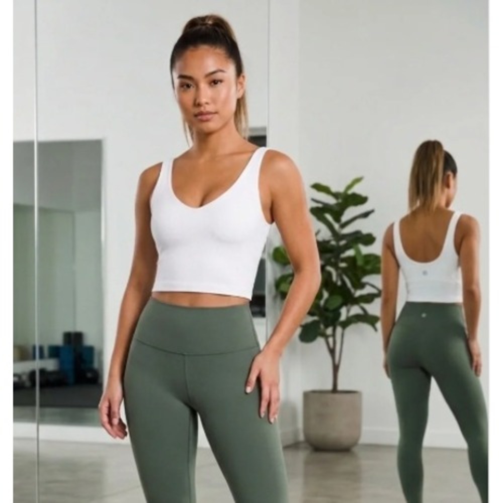 Lululemon Align Tank‎ Top White Nulu Cropped Yoga Bra LW1CW8S Womens Size 6